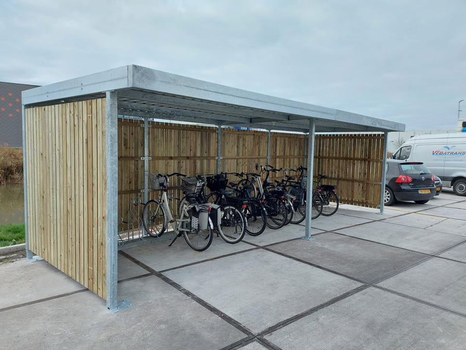 Fietsenstalling in Huizen