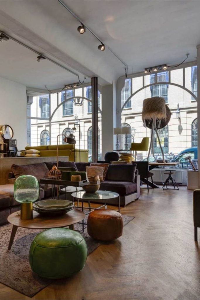 Meubelwinkels in Huizen